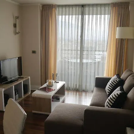 Roi Apoquindo Apartment